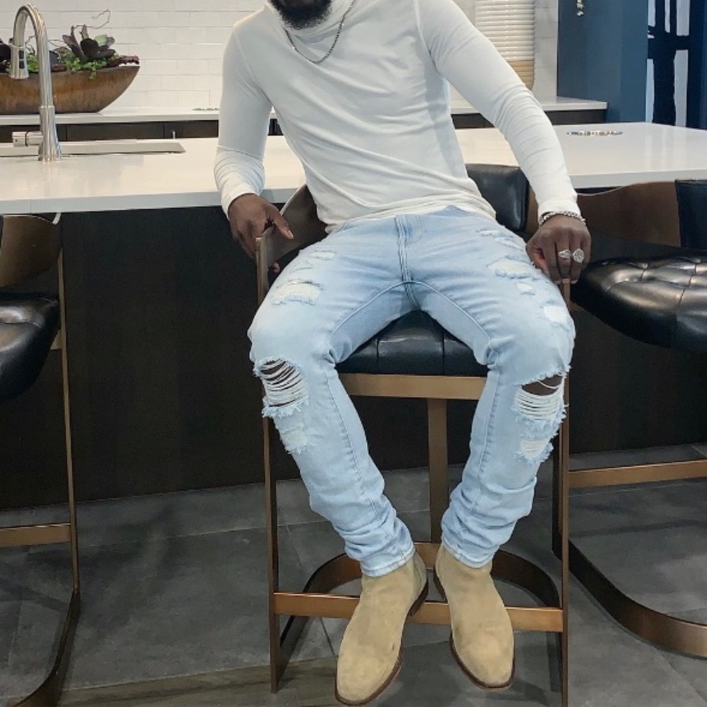 Jeans - Picture 2 of 3